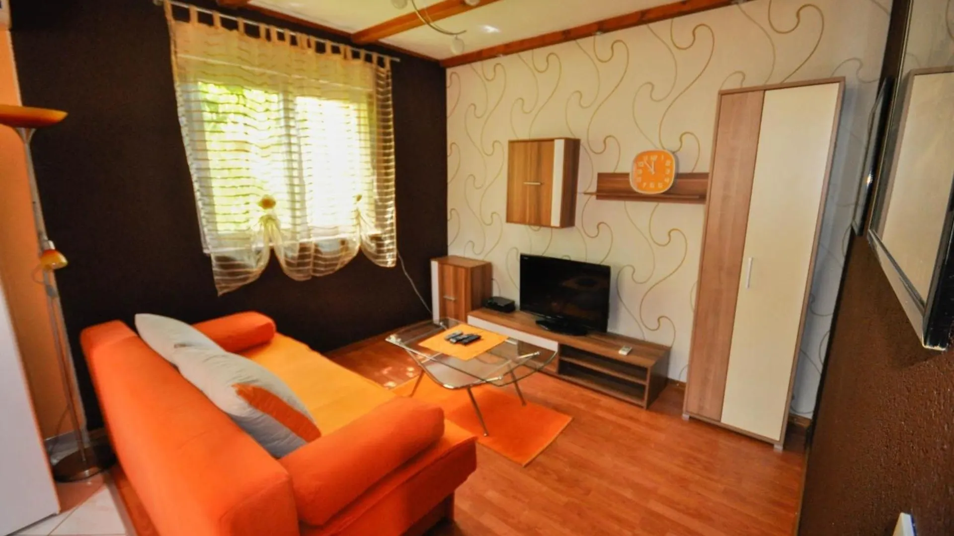 Apartment Ferienwohnung Fuer 2 Personen 2 Kinder Ca 45 M In Novigrad, Adriakueste Kroatien Westkueste Von Istrien Karpinjan Croatia